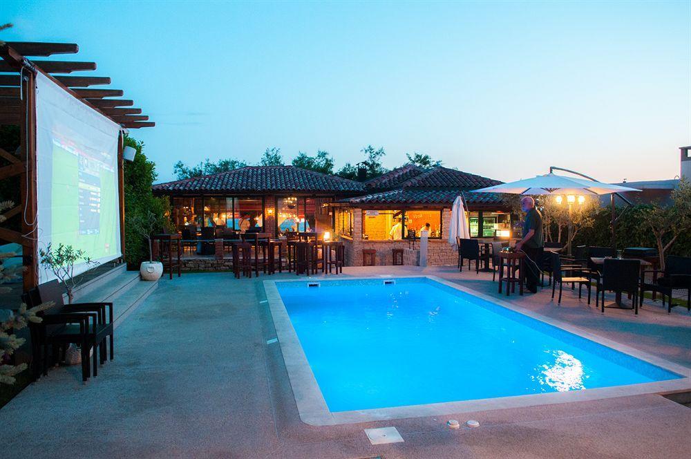 Beach Villa Bb Podstrana Exterior foto