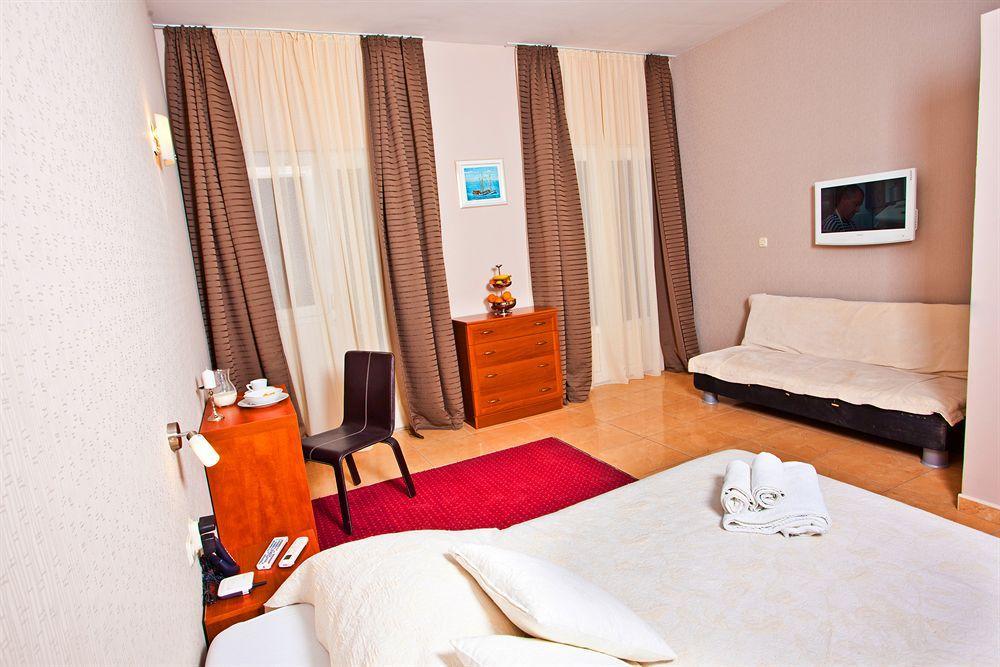 Beach Villa Bb Podstrana Exterior foto