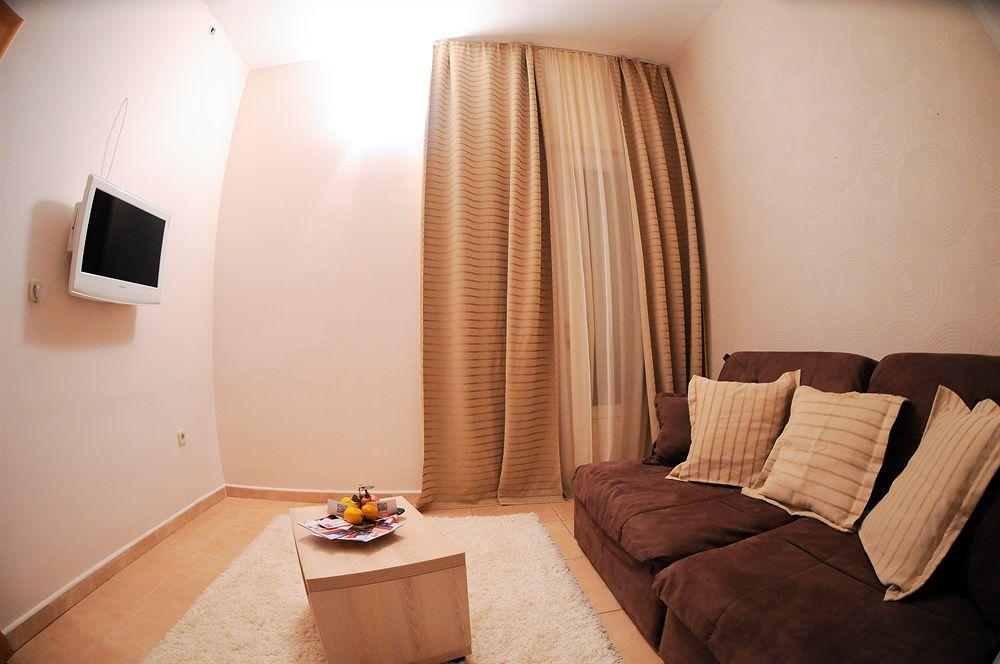Beach Villa Bb Podstrana Exterior foto