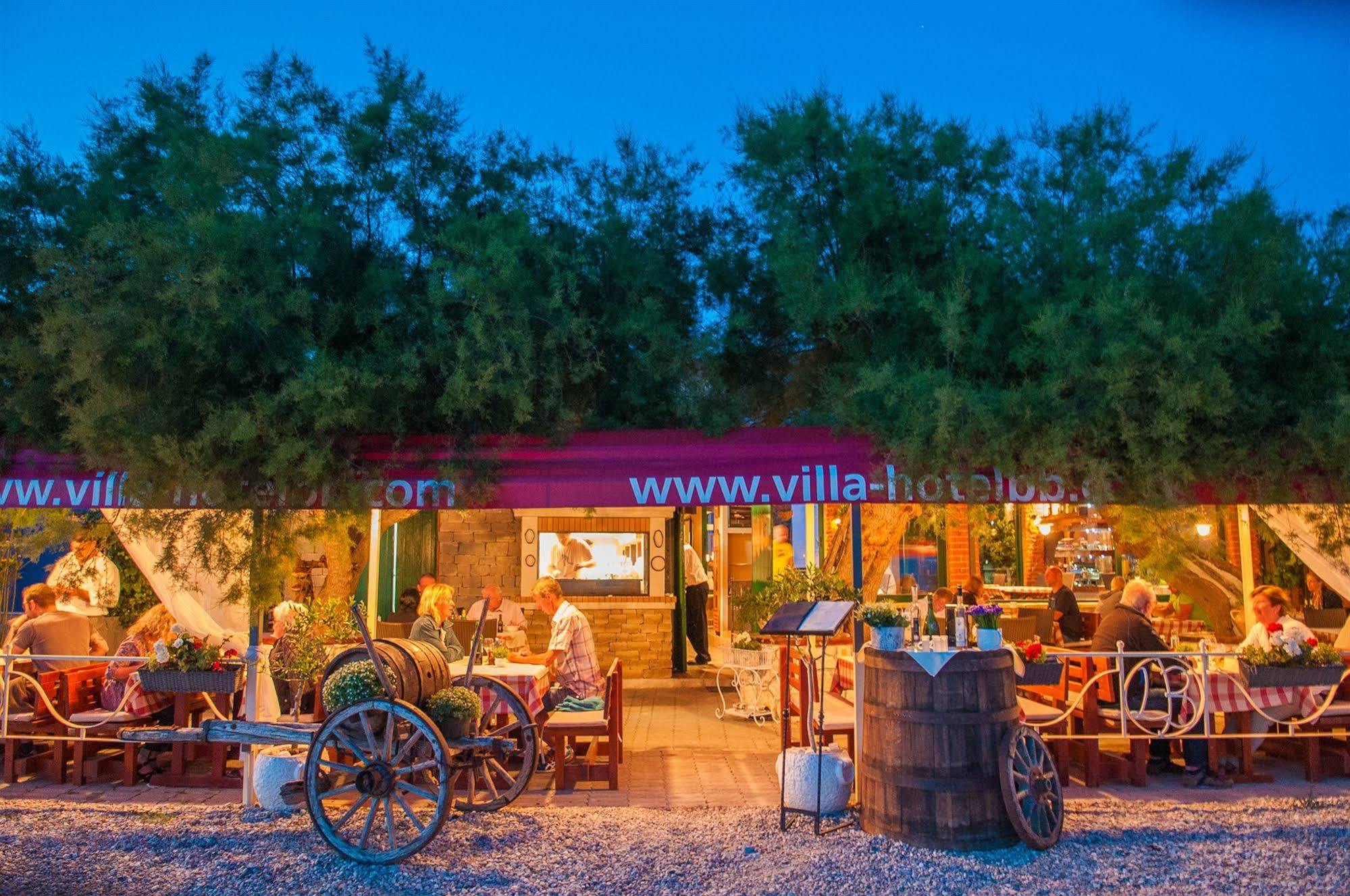 Beach Villa Bb Podstrana Exterior foto